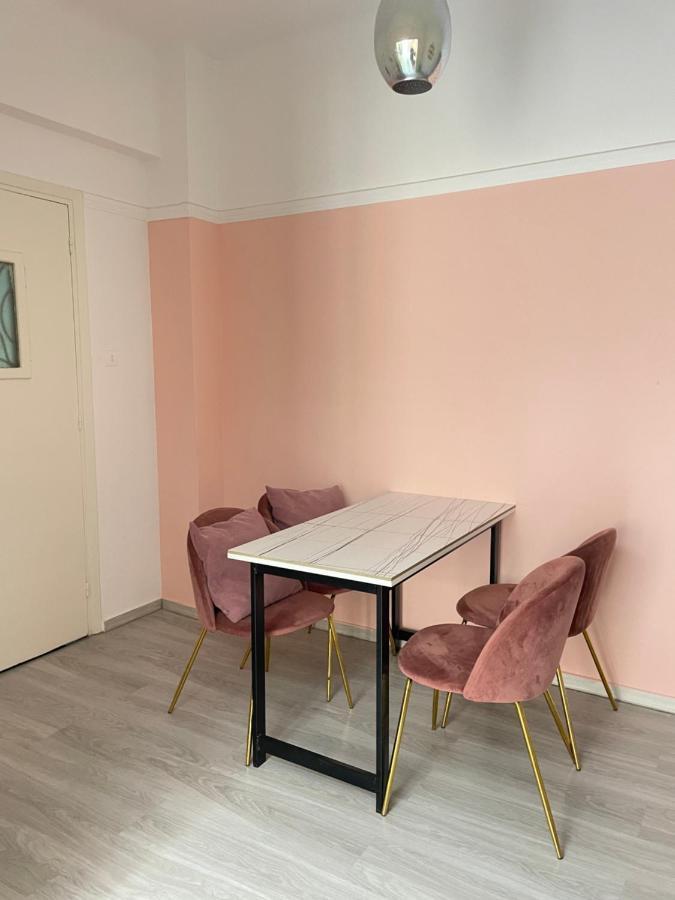 Uoohome7 Garden One Bedroom Athens Luaran gambar